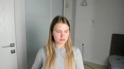 Snapshot of ninarihh chatting on February 27, 2025, 6:09 pm ninarihh online show from February 27, 2025, 6:09 pm