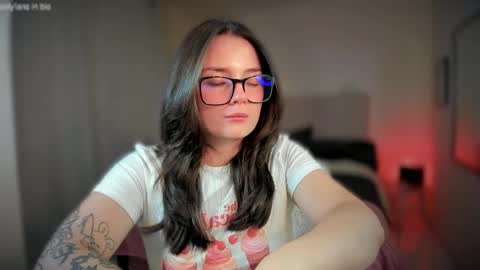 Snapshot of ninavolkov chatting on February 14, 2025, 2:07 am ninavolkov online show from February 14, 2025, 2:07 am