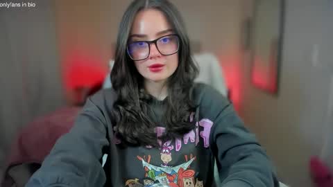 Snapshot of ninavolkov chatting on February 22, 2025, 11:24 pm ninavolkov online show from February 22, 2025, 11:24 pm