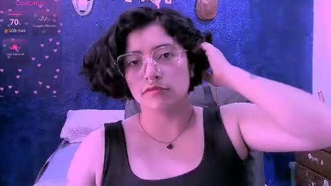 Snapshot of ninayellow chatting on July 3, 2026, 1:17 pm Nina online show from July 3, 2026, 1:17 pm
