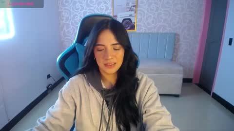 Snapshot of ninfa_ch chatting on February 26, 2025, 2:14 pm Ninfa online show from February 26, 2025, 2:14 pm