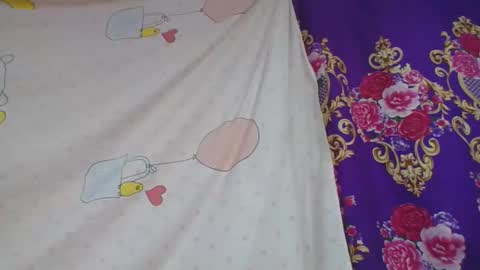 ninie246746 online show from March 27, 2026, 8:41 pm