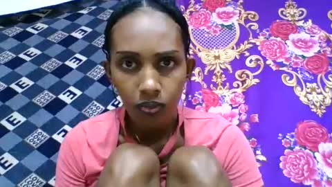 Snapshot of ninie246746 chatting on July 7, 2026, 7:09 am ninie246746 online show from July 7, 2026, 7:09 am