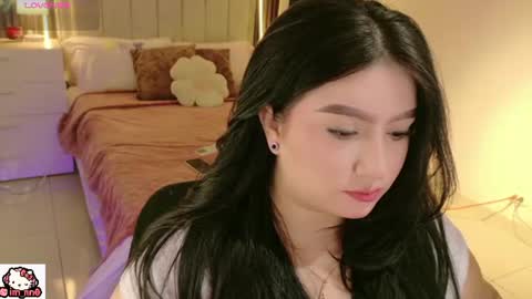 Snapshot of ninna_sweet_ chatting on June 21, 2026, 1:24 pm Nina online show from June 21, 2026, 1:24 pm