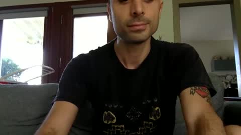 ninni2911 online show from October 1, 2025, 9:37 am