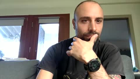 ninni2911 online show from November 5, 2025, 8:36 am