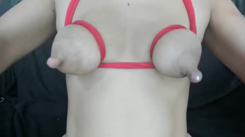 Snapshot of nippx_big chatting on October 7, 2025, 7:00 pm ANTO online show from October 7, 2025, 7:00 pm