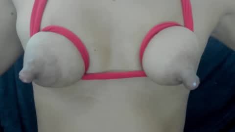 Snapshot of nippx_big chatting on October 25, 2025, 6:57 pm ANTO online show from October 25, 2025, 6:57 pm