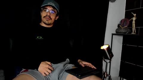Snapshot of nipsfetich chatting on December 27, 2024, 6:46 am Steven online show from December 27, 2024, 6:46 am