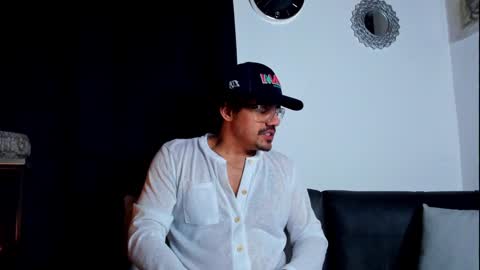 Snapshot of nipsfetich chatting on February 6, 2025, 7:24 am Steven online show from February 6, 2025, 7:24 am