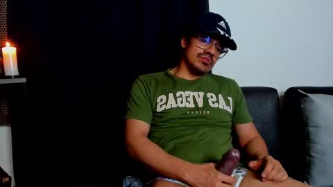 Snapshot of nipsfetich chatting on February 16, 2025, 12:41 am Steven online show from February 16, 2025, 12:41 am