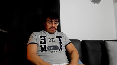 Snapshot of nipsfetich chatting on February 25, 2025, 2:36 am Steven online show from February 25, 2025, 2:36 am