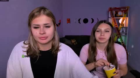 niri_vex online show from October 22, 2025, 7:13 pm