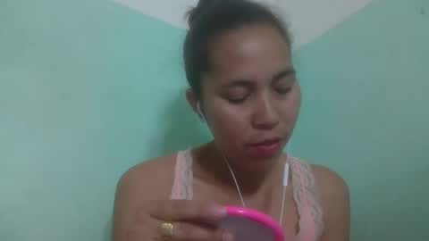 nirisouh online show from November 12, 2025, 5:52 am