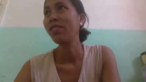 nirisouh online show from February 3, 2026, 5:27 am