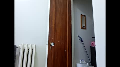 Snapshot of nirrikvad chatting on October 11, 2025, 1:53 pm iain online show from October 11, 2025, 1:53 pm