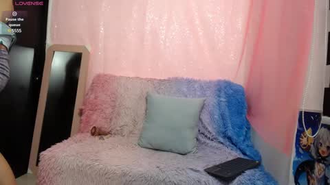 Snapshot of niuk_mei chatting on March 6, 2025, 2:18 pm Niuk online show from March 6, 2025, 2:18 pm