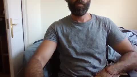 nizer2872870 online show from February 7, 2025, 5:51 pm