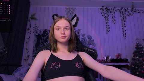 Snapshot of nloraaa chatting on December 25, 2024, 5:15 pm Tears Lora online show from December 25, 2024, 5:15 pm