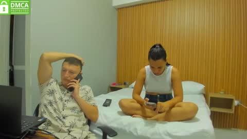 Snapshot of no_limites_pvt chatting on September 23, 2025, 10:57 pm Emma - Mike online show from September 23, 2025, 10:57 pm