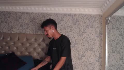 Snapshot of noaahtylor chatting on March 7, 2026, 7:33 pm Noah online show from March 7, 2026, 7:33 pm