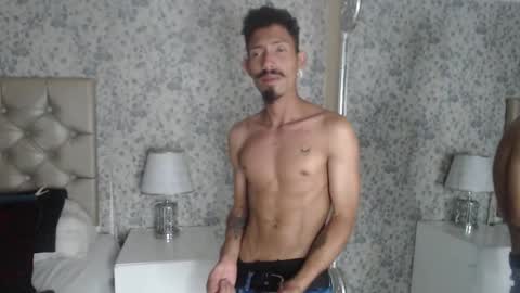 Snapshot of noaahtylor chatting on March 8, 2026, 9:29 pm Noah online show from March 8, 2026, 9:29 pm