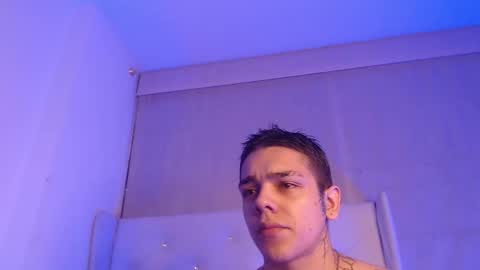 Zoe  online show from January 14, 2026, 3:12 am