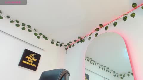 Snapshot of noah_carter66 chatting on October 12, 2025, 2:21 am noah online show from October 12, 2025, 2:21 am