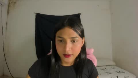 Snapshot of noah_cute18 chatting on October 28, 2025, 9:39 pm Noah online show from October 28, 2025, 9:39 pm