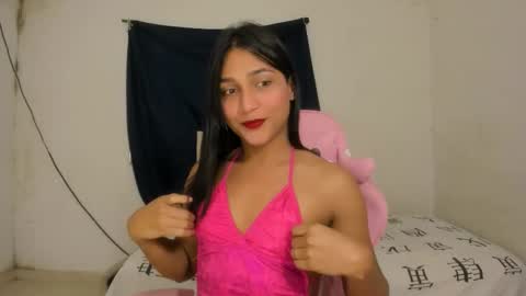 Snapshot of noah_cute18 chatting on November 2, 2025, 3:25 pm Noah online show from November 2, 2025, 3:25 pm