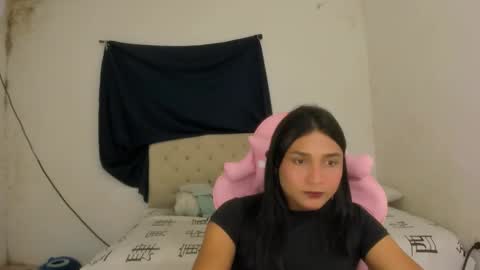 Snapshot of noah_cute18 chatting on November 11, 2025, 10:32 pm Noah online show from November 11, 2025, 10:32 pm