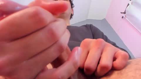 Snapshot of noah_ferrary chatting on November 6, 2025, 8:43 pm Noah Ferrary online show from November 6, 2025, 8:43 pm