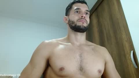 Noah online show from November 4, 2025, 11:31 am