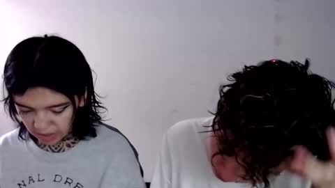 noah hehim    online show from December 17, 2024, 3:39 pm