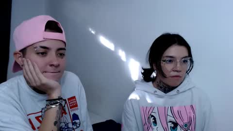 noah hehim    online show from February 11, 2025, 9:46 pm