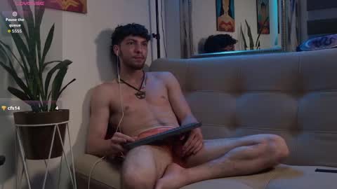 Noah Oliveira online show from May 26, 2026, 11:45 pm