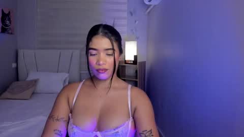 Noemy online show from May 8, 2026, 12:43 pm