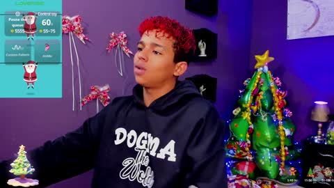 Snapshot of noah_smith04 chatting on December 27, 2024, 11:50 am noah_smith04 online show from December 27, 2024, 11:50 am