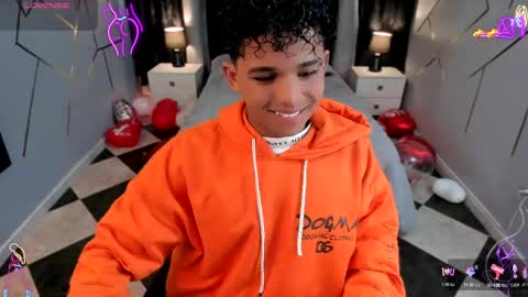 Snapshot of noah_smith04 chatting on February 16, 2025, 12:32 pm noah_smith04 online show from February 16, 2025, 12:32 pm