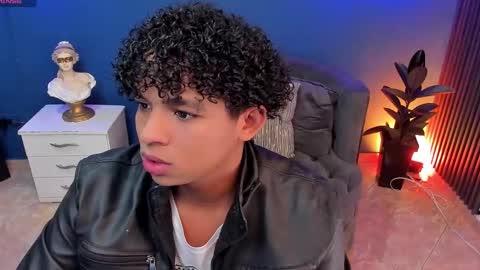 noah_smith04 online show from October 16, 2025, 12:17 pm