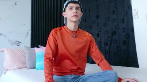 noah tyler  online show from March 21, 2026, 6:44 pm