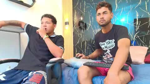 Snapshot of noahsmith26 chatting on January 11, 2026, 11:26 am online show from January 11, 2026, 11:26 am