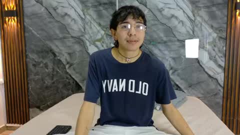    online show from May 4, 2026, 11:06 am