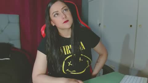 Noamartin online show from October 12, 2025, 2:10 am