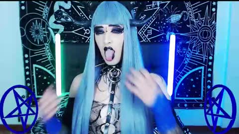 caroline online show from February 4, 2025, 8:02 am