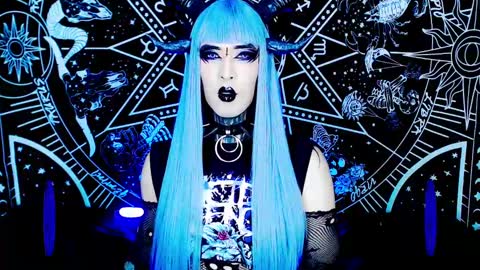 caroline online show from February 26, 2025, 2:26 am