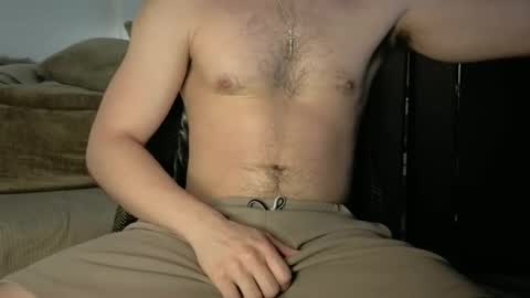 Snapshot of nobudget06 chatting on March 10, 2026, 8:58 pm nobudget06 online show from March 10, 2026, 8:58 pm