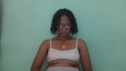 noellah online show from March 5, 2025, 6:33 am