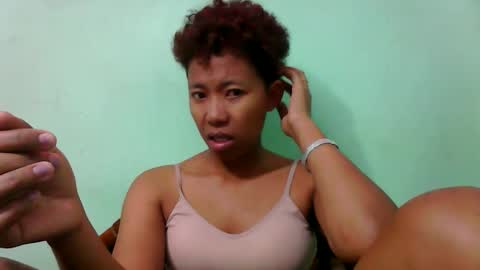 noellah online show from September 17, 2025, 3:41 am