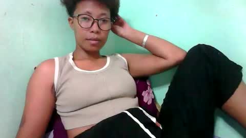 noellah online show from October 10, 2025, 9:30 am